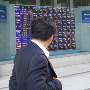 レーザーテクは５日ぶり反落、半導体製造装置関連株が軒並み売り直される展開に◇