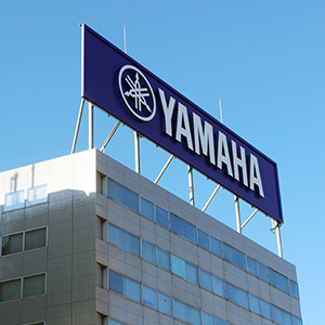 ヤマハは大幅安、米関税影響を織り込み今期下方修正