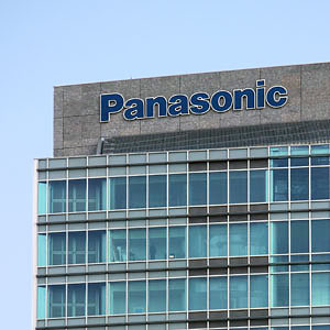 パナＨＤは大幅反落、今期下方修正を嫌気