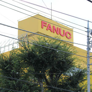 ファナックは急伸し４年２カ月ぶり高値圏、２６年３月期は一転最終増益の見通し