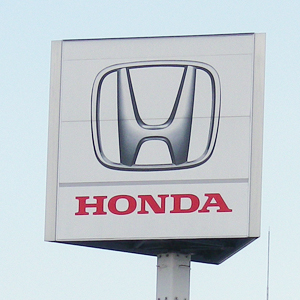 ホンダが３日続落、半導体不足で自動車生産を停止・減産